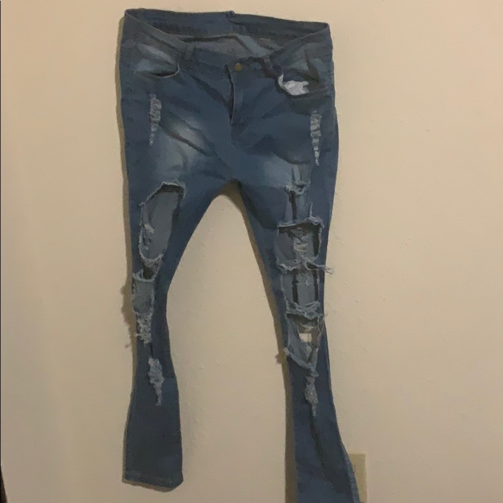 Ripped jeans